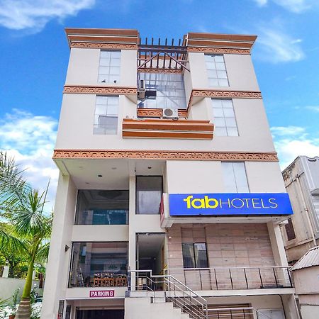 Hotel ESS Paradise Coimbatore Exterior foto