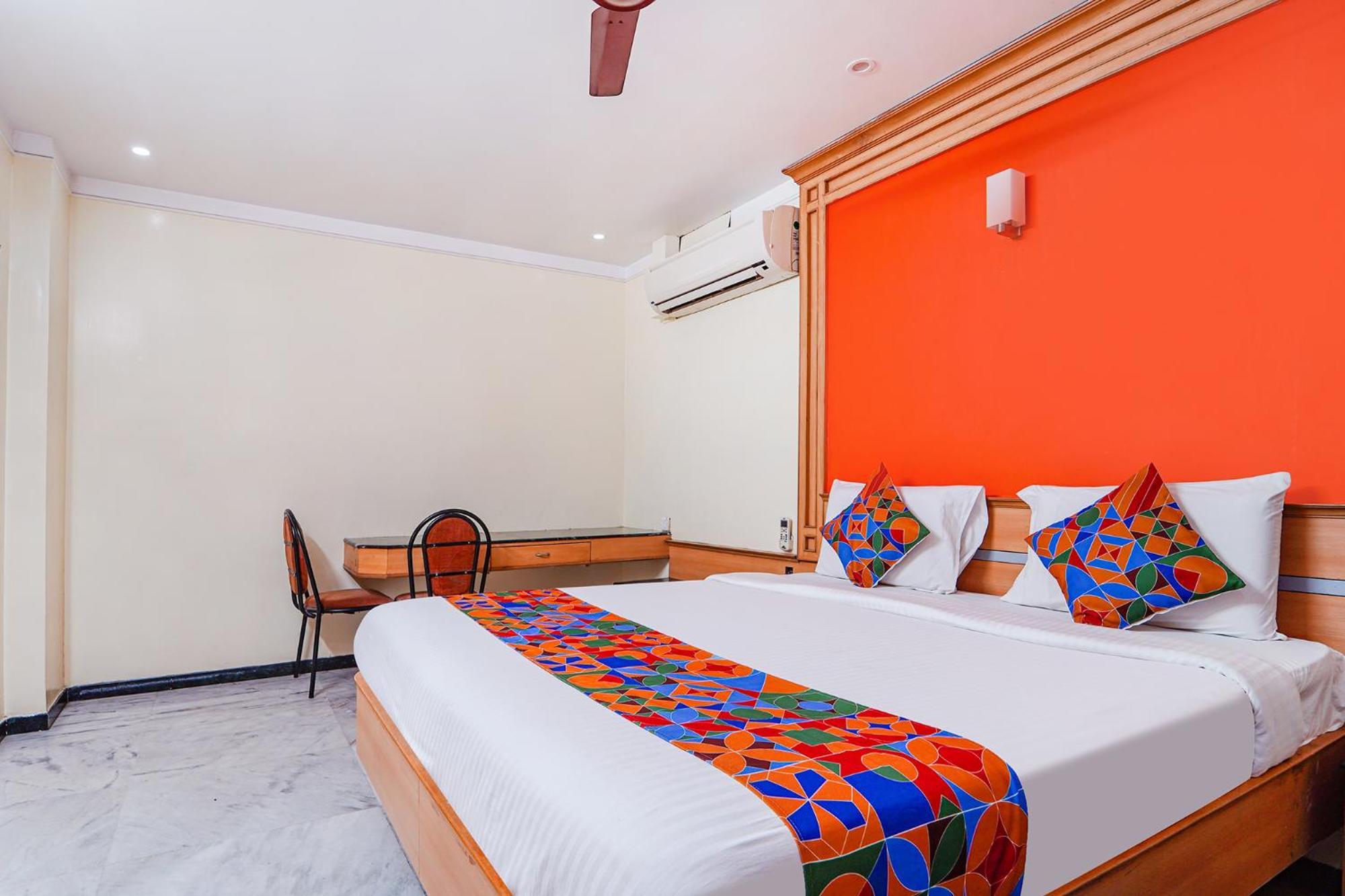 Hotel ESS Paradise Coimbatore Exterior foto