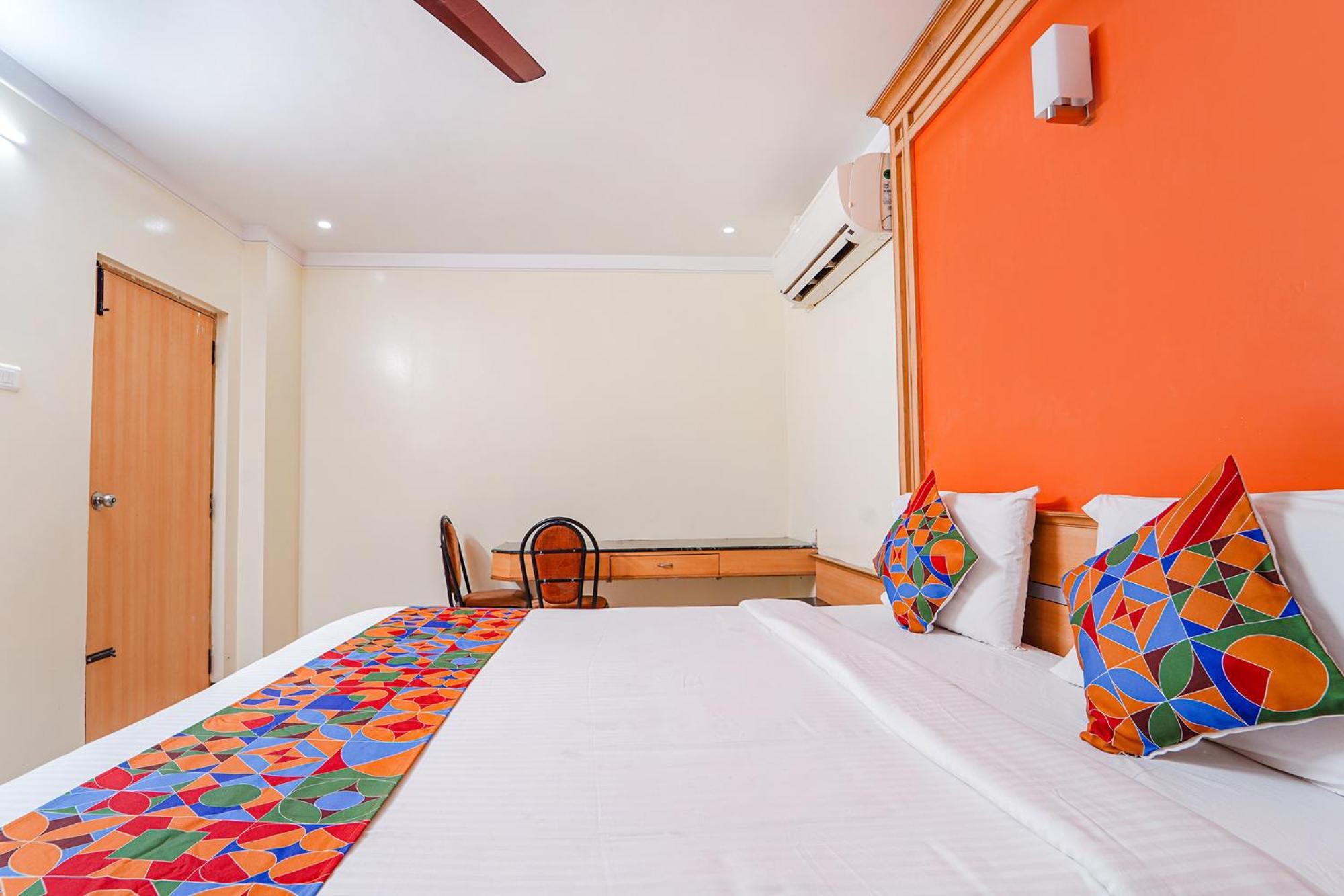 Hotel ESS Paradise Coimbatore Exterior foto