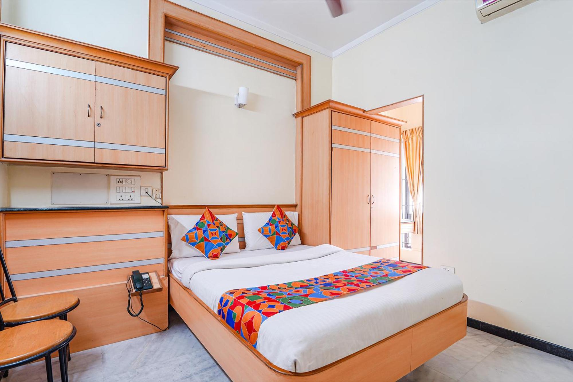 Hotel ESS Paradise Coimbatore Exterior foto