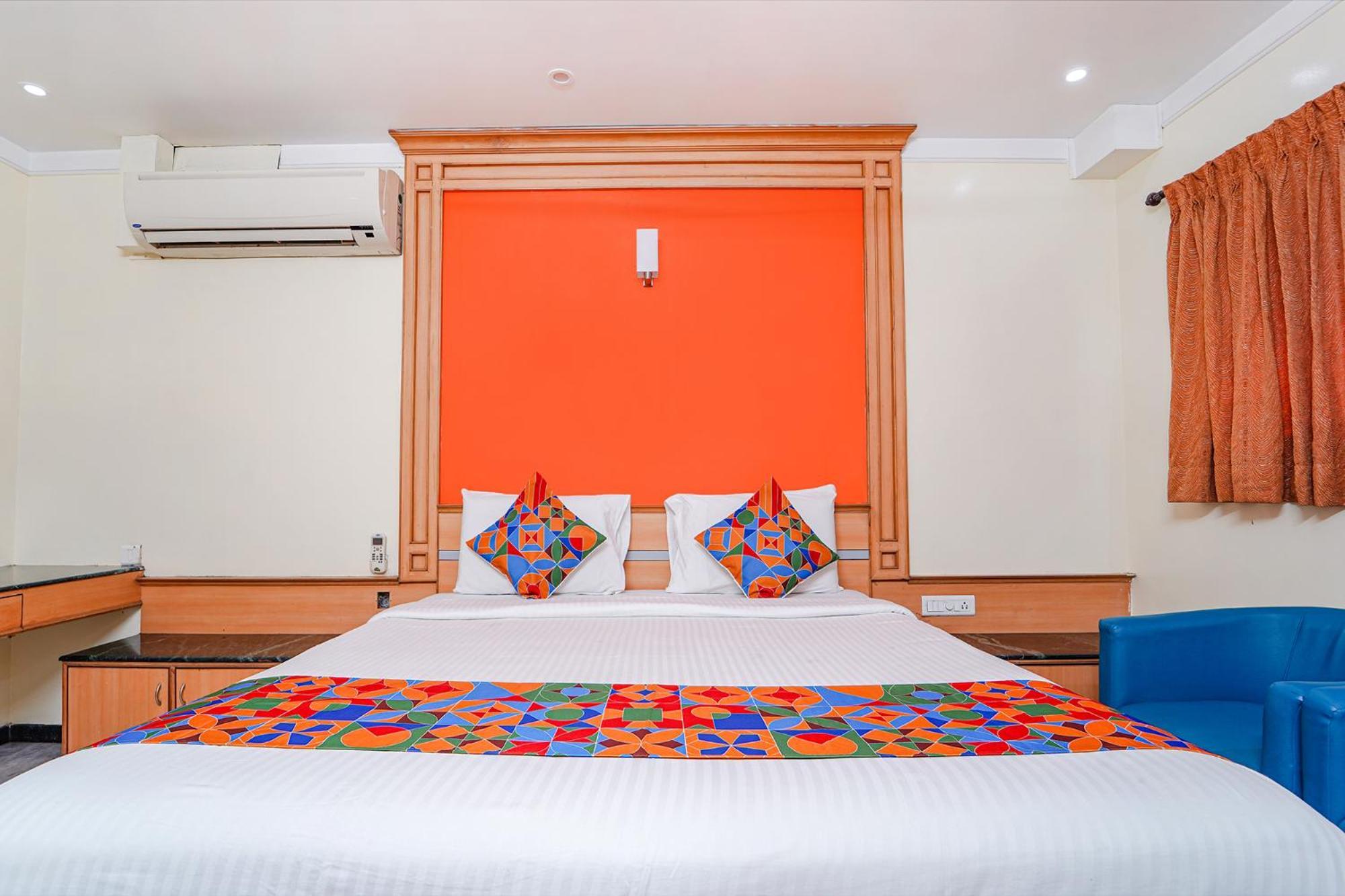 Hotel ESS Paradise Coimbatore Exterior foto